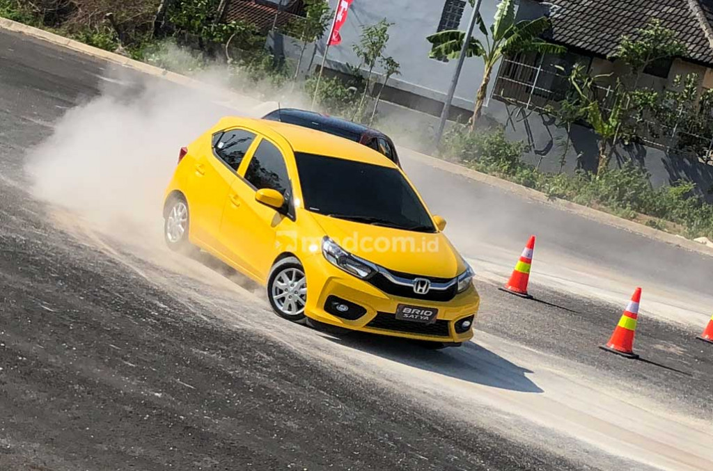 Jarak Sumbu Roda Lebih Panjang, Bantu Stabilitas All New Brio