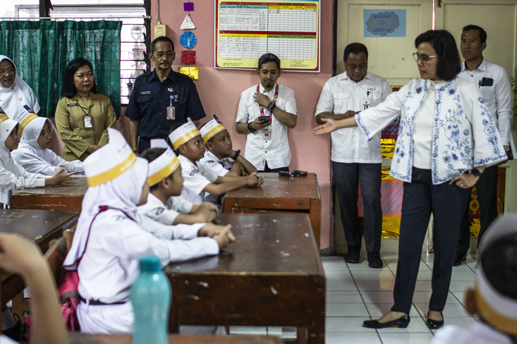 Saat Sri Mulyani Mengajar Siswa SD Soal Pajak