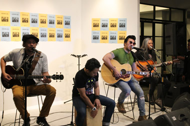 Selamat Ulang Tahun Naif!