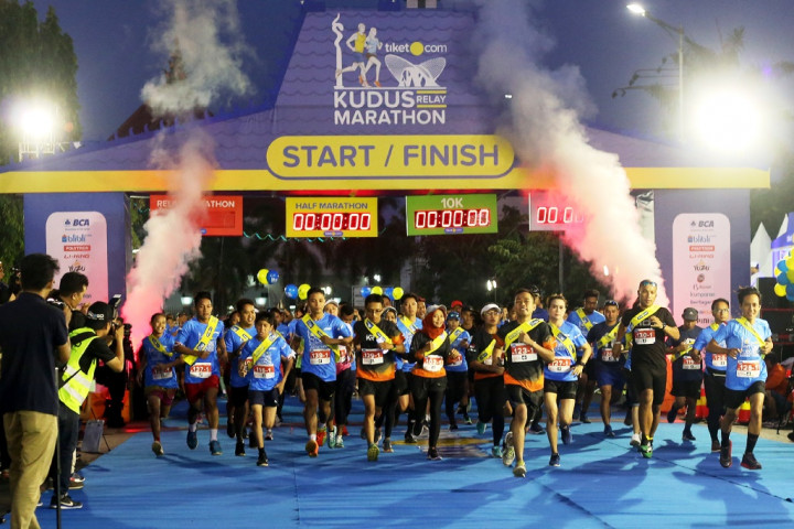 Tiket.com Kudus Relay Marathon 2018 Sukses Digelar