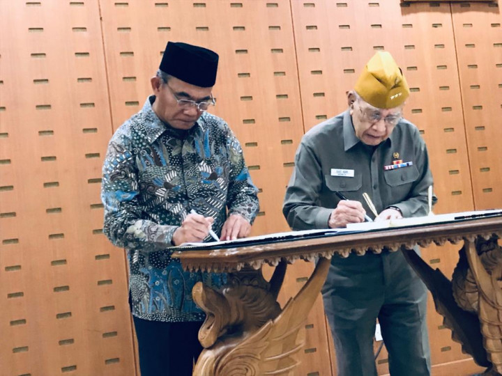 Veteran Akan Ikut Melatih Guru