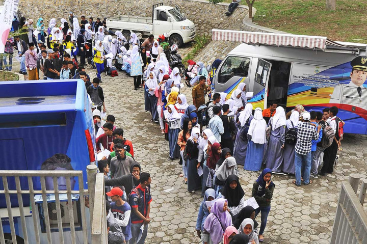 Pemilih Pemula Banten Dapat Layanan Cepat Pembuatan KTP-El