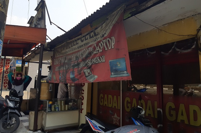 Gadai Liar Enggan Legal