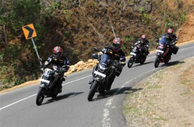 Para Bandit Disuguhkan Trek Bumpy