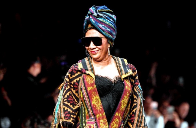 Bukan sekali ini Menteri Susi tampil di atas catwalk sebagai peragawati.