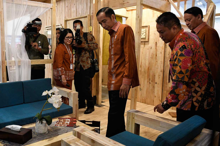 Jokowi Ingatkan Peluang Pengusaha Saat Perang Dagang