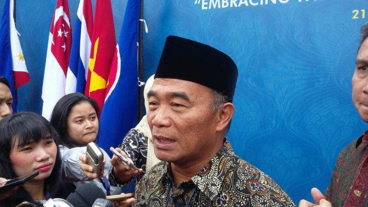 Sulteng Kekurangan Bantuan Tenda Sekolah Darurat