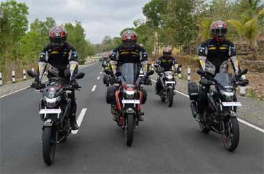 Etape Terakhir Touring Bandit Melibas Hujan dan Kabut Tebal