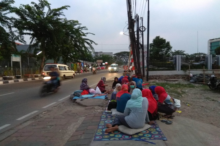 Pencari Suaka Tuntut Pindah ke Rumah Komunitas