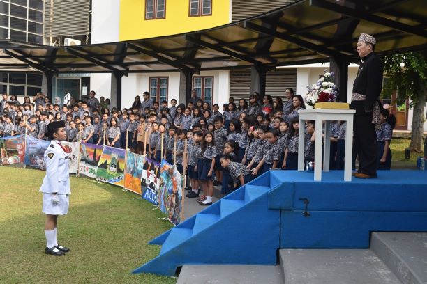 Momentum Beri Pendidikan Politik Santun pada Pelajar