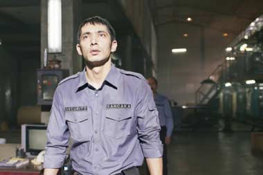 Abimana Aryasatya Perankan Gundala Putra Petir