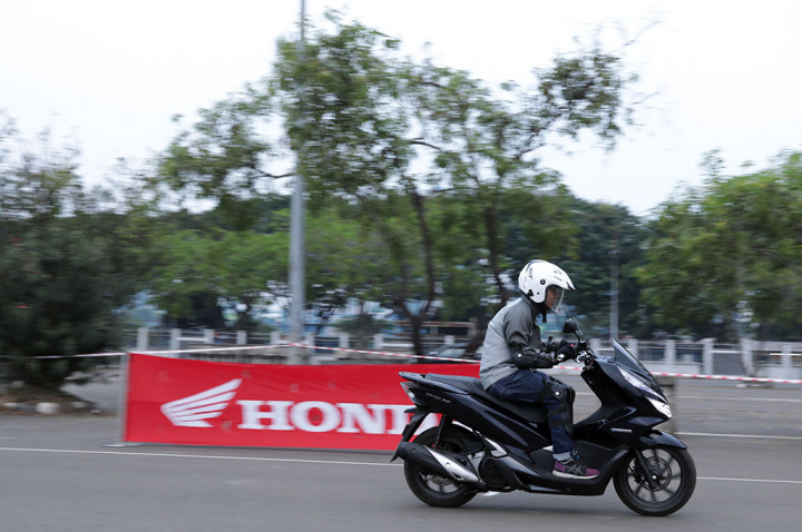 Motor Hybrid jadi Favorit Pewarta Otomotif Nasional