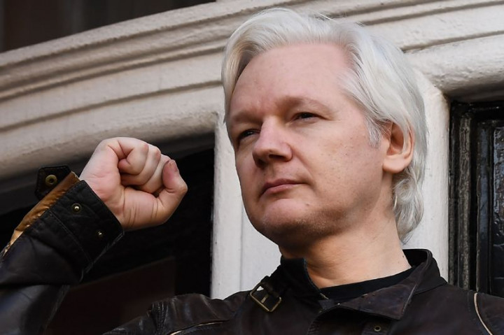 Pendiri WikiLeaks Cemas Ekuador Cabut Suaka