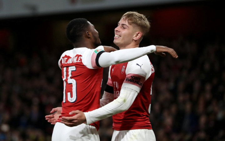 Diwarnai Dua Kartu Merah, Arsenal Tundukkan Blackpool