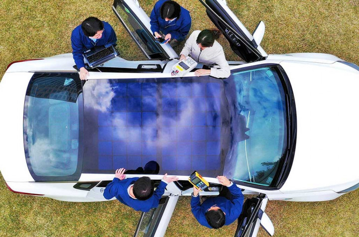 KIA dan Hyundai Kembangkan <i>Solar Roof</i>