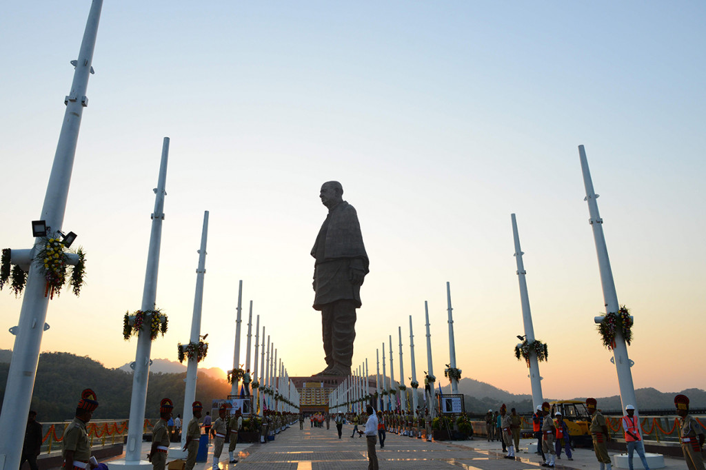 India Resmikan Patung Tertinggi di Dunia