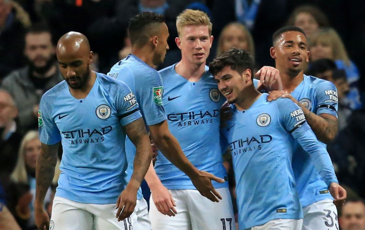 Sepasang Gol Gelandang Muda Bantu City Singkirkan Fulham