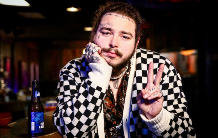 Sepatu Kolaborasi Post Malone Ludes Terjual dalam 10 Menit