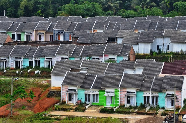 Kompleks perumahan bersubsidi di Tasikmalaya, Jawa Barat. Antara Foto/Adeng Bustomi