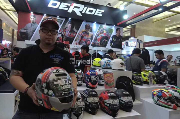 Apparel Khas <i>Bikers</i> Dunia Hadir Lewat Deride di IMOS