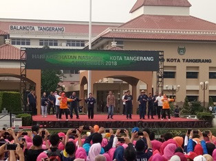 Jokowi Bagikan 6 Ribu Sertifikat Tanah untuk Warga Tangerang