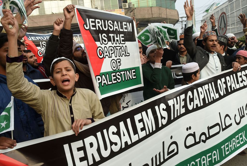 Warga Pakistan yang menolak Yerusalem menjadi ibu kota Israel. (Foto: AFP)