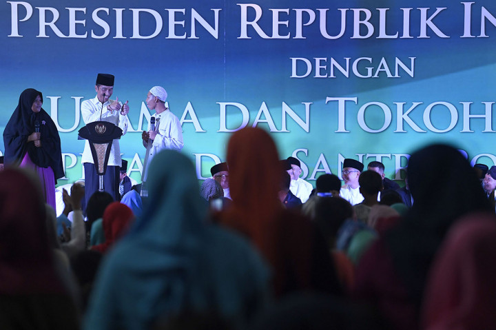 Jokowi Janji akan Bantu Pembangunan Ponpes Darul Hikmah Pamulang