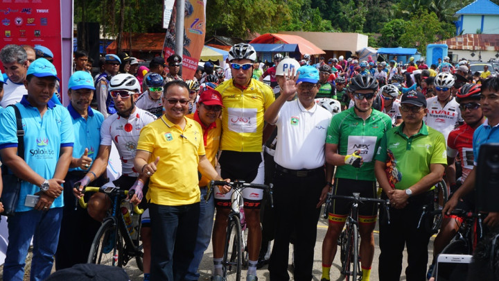 Keindahan Danau Singkarak Hiasi Etape 3 TdS 2018