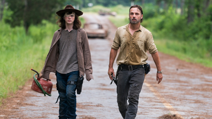 Serial Walking Dead Dikembangkan ke Tiga Film Panjang