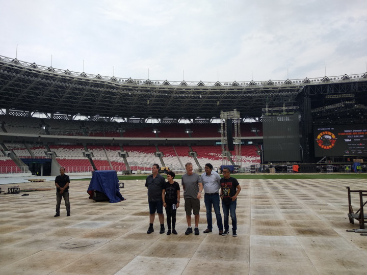 Akankah Jokowi Nonton Guns N' Roses?