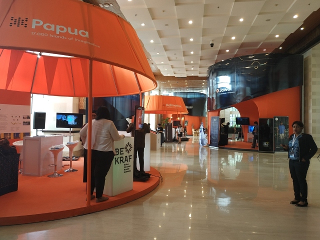 17 Ribu Imajinasi dalam 12 Kapsul