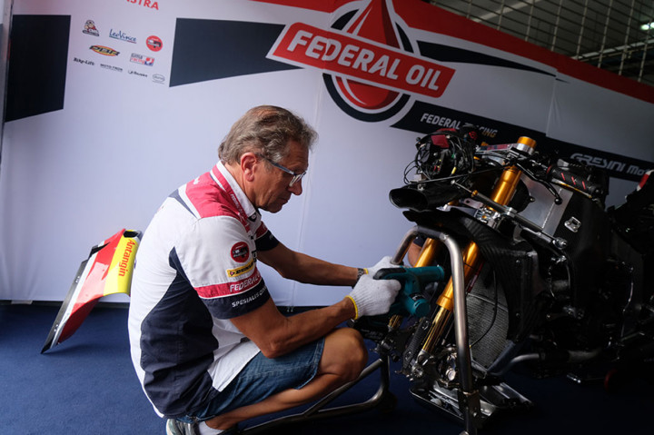 Mengintip Paddock Federal Oil Gresini Moto2