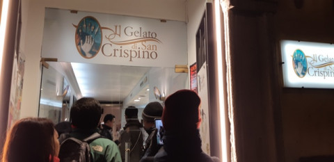 Menyerbu Gelato di Il San Crispino Roma Italia. (Foto: