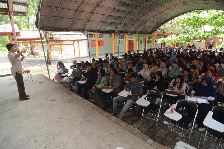 Pemerintah Siapkan Beasiswa untuk Mahasiswa di Palu