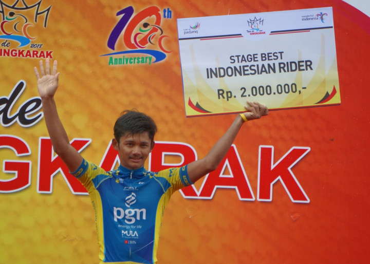 Pembalap Terbaik Indonesia Tahun Lalu Akhirnya Naik Podium TdS 2018