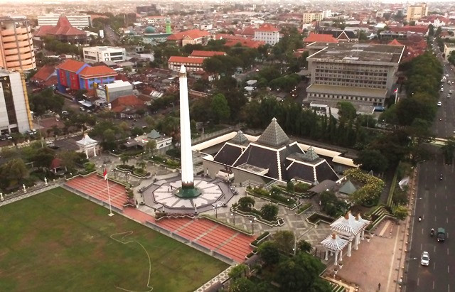 Tugu Pahlawan, Lingga Kebanggaan <i>Arek Suroboyo</i>