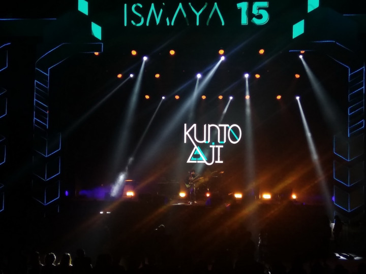 Kunto Aji Buka Panggung Ismaya 15