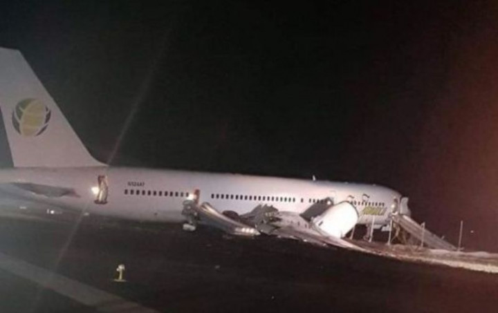 Pesawat Boeing Mendarat Darurat di Guyana, Penumpang Terluka