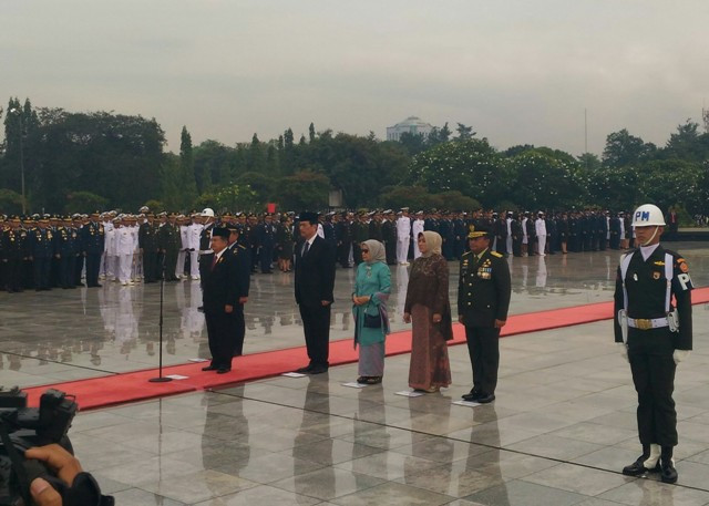 Wapres Pimpin Upacara Hari Pahlawan di Kalibata