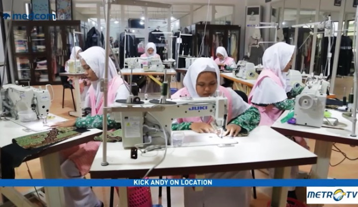 SMK NU Banat Lahirkan Alumni Berprestasi