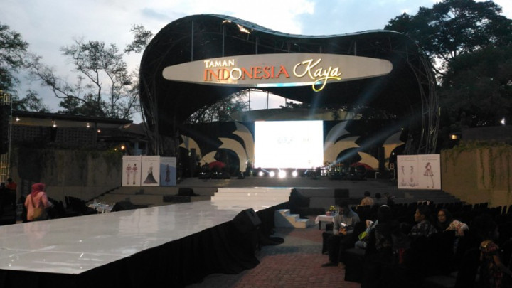 Sundari Soekotjo akan Nyanyi di Semarang International Keroncong Festival