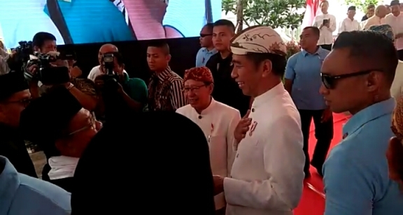 Jokowi Didaulat Sebagai Pinisepuh Paguyuban Pasundan