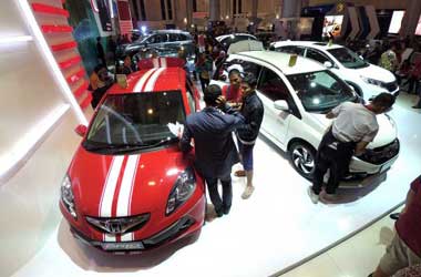 Banyak Mobil dan Motor Baru, Adira Finance Kena Efek Positif