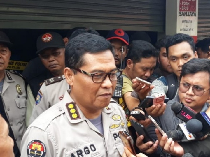 Tim Gabungan Sidik Kasus Pembunuhan Satu Keluarga di Bekasi