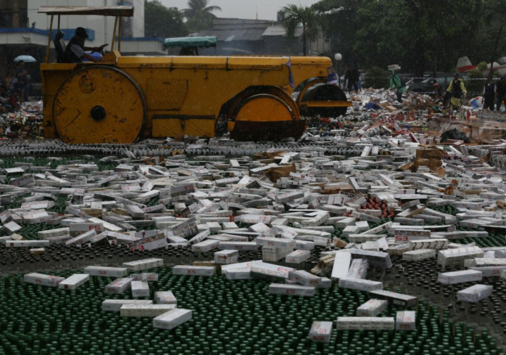 Kosmetik Ilegal Rp112 Miliar Disita