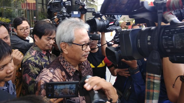 Komisaris Utama Bank Mandiri Diperiksa KPK