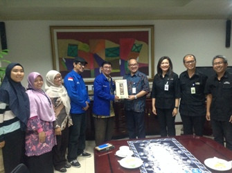 Kaya Bahasa dengan Bisindo