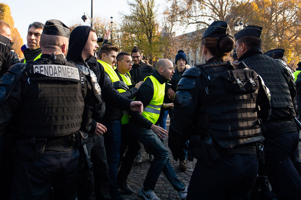 Aksi Protes Kenaikan BBM di Prancis Telan Korban Jiwa