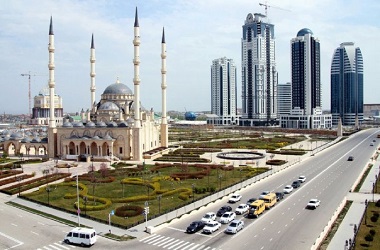 Wanita Ledakkan Diri Dekat Pos Polisi Chechnya