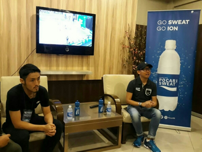 Pelatih Timnas Futsal Indonesia, Kensuke Takahashi (kiri) dan Marketing Director PT Amerta Indah Otsuka selaku penyelenggara PSFC, Ricky Suhendar (kanan) di GOR Sritex Arena, Solo, Jawa Tengah, Minggu, 18 November 2018. Medcom.id/ Pythag Kurniati.